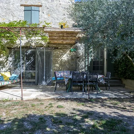 La Glycine Apartment *